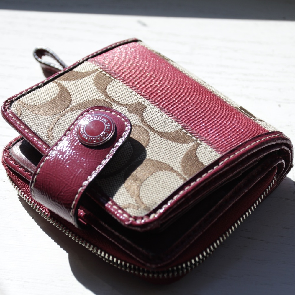 🍒 Coach Signature C Wallet